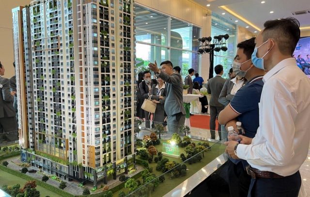 Giá đất tăng cao sẽ khiến doanh nghiệp lao đao, người dân khốn khó