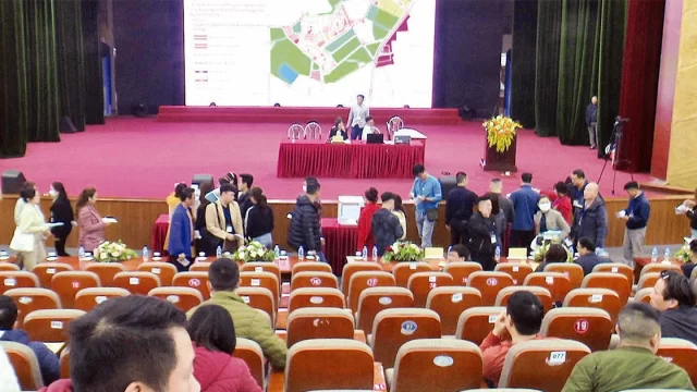 Hoạt động đấu giá đất vẫn sôi động tại nhiều địa phương
