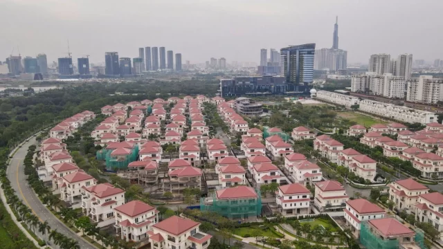 Nguồn cung nhà liền thổ TP.HCM chạm đáy trong quý 2/2025