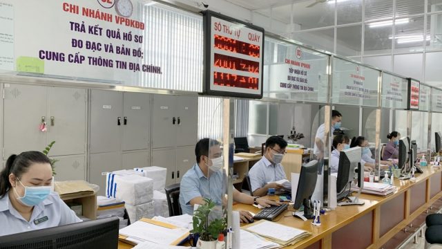 TP. Hồ Chí Minh tổ chức lại 38 chi nhánh Văn phòng đăng ký đất đai