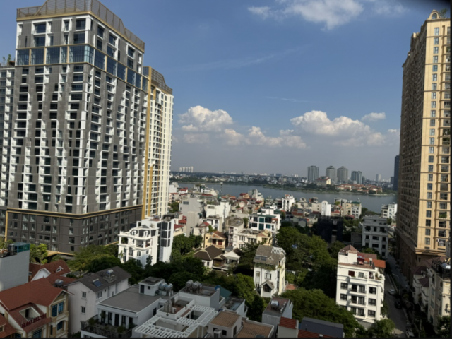 Thị trường BĐS quý 4/2025 củng cố đà tăng, khó "sốt" nhưng giá neo cao