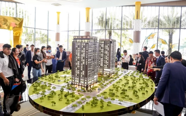 Cần siết chặt hành nghề môi giới để đảm bảo minh bạch thị trường BĐS