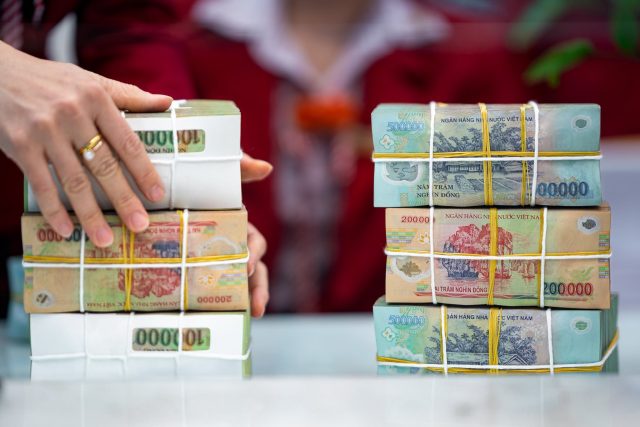 Nhà nước bơm 780.000 tỷ đồng ra thị trường