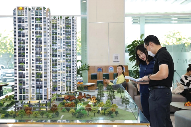 Chờ giá nhà giảm hay mua ngay - Chuyên gia nói gì khi hàng triệu người đang "án binh"?
