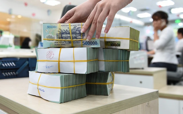 Lãi suất vay mua nhà giảm - Người mua nên vay bao nhiêu là an toàn?