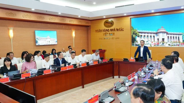 Lãi suất tiết kiệm giảm đồng loạt: Mặt bằng lãi suất ngân hàng bước vào đợt điều chỉnh mới